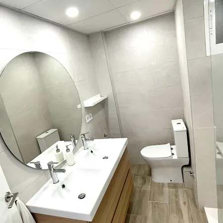 Appartement Nuevo, A 80 Metros Del Mar Y La Playa *