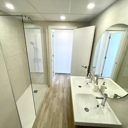 Nuevo, A 80 Metros Del Mar Y La Playa * 库列拉