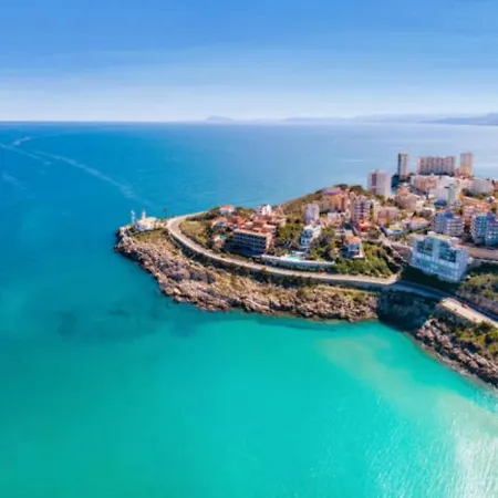 Nuevo, A 80 Metros Del Mar Y La Playa
